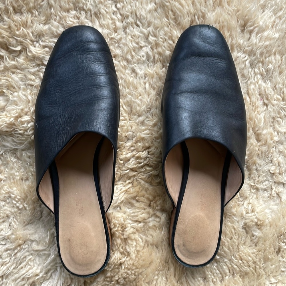 Clarks Pure Blush Leather mules - black